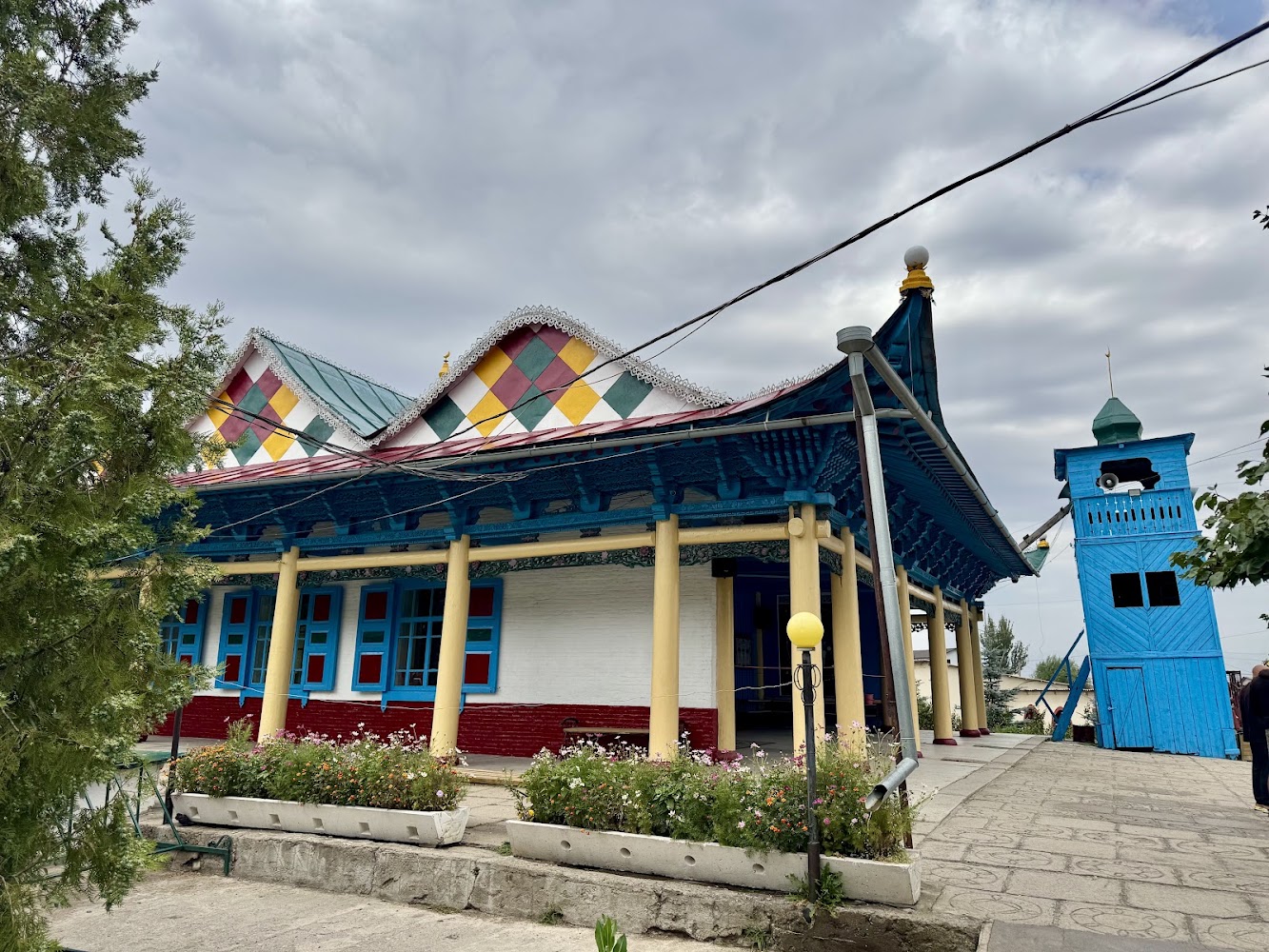 Dungan Cami